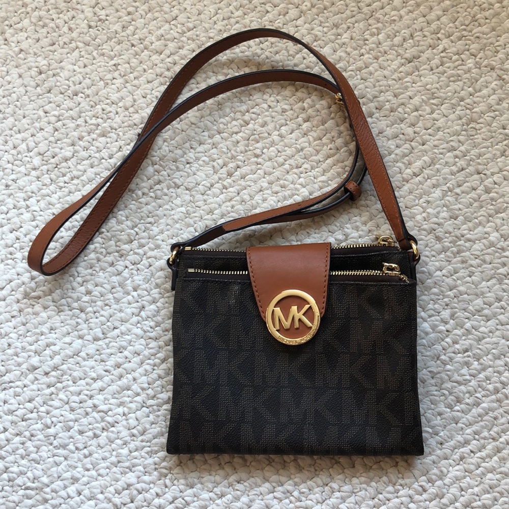 Michael Kors Crossbody Bag